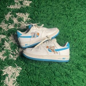 Nike Space Jam x Air Force 1 '07 Low Hare PS